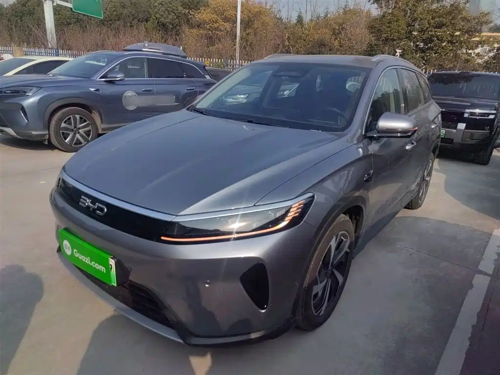 BYD Seal 05 DM-i 2025