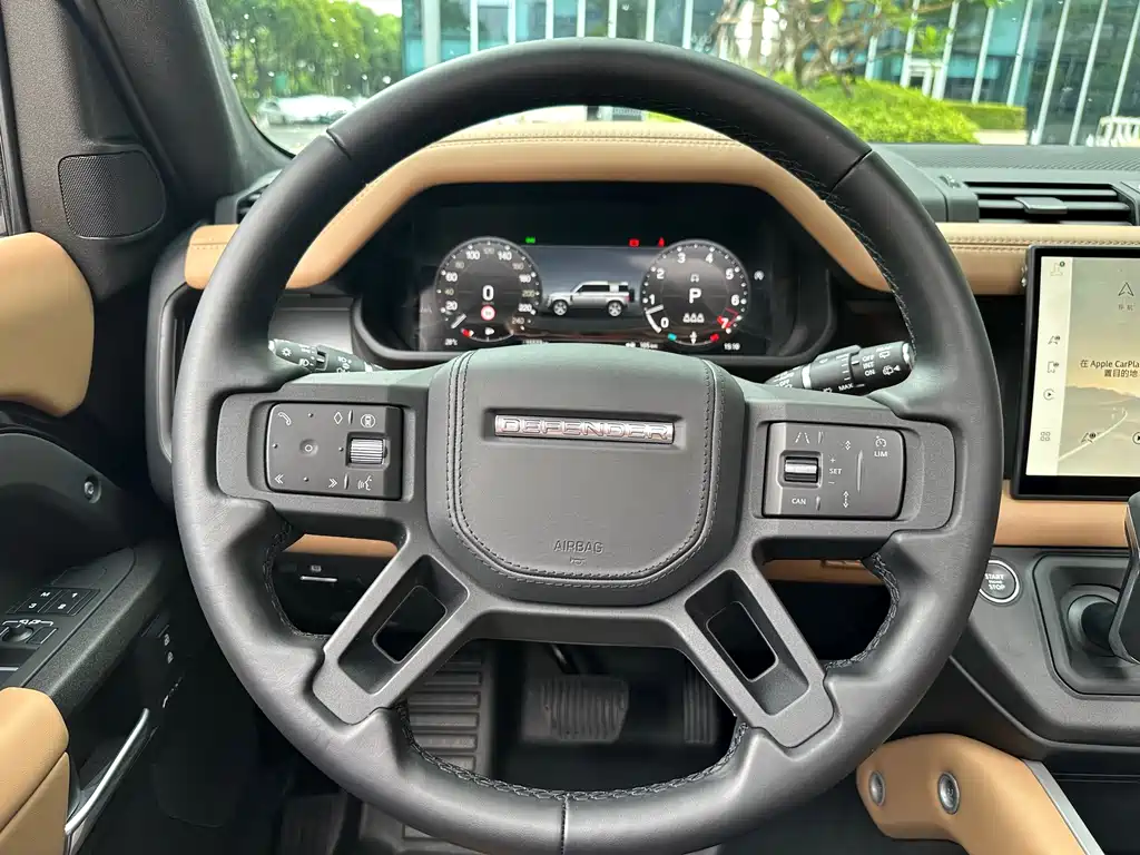 Land Rover Defender — миниатюра 10