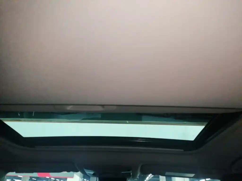 Toyota RAV4 — миниатюра 18