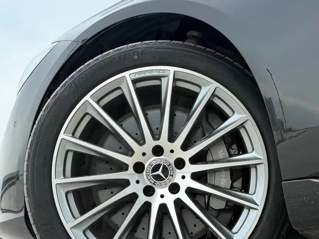 Mercedes-Benz S-Class — миниатюра 17