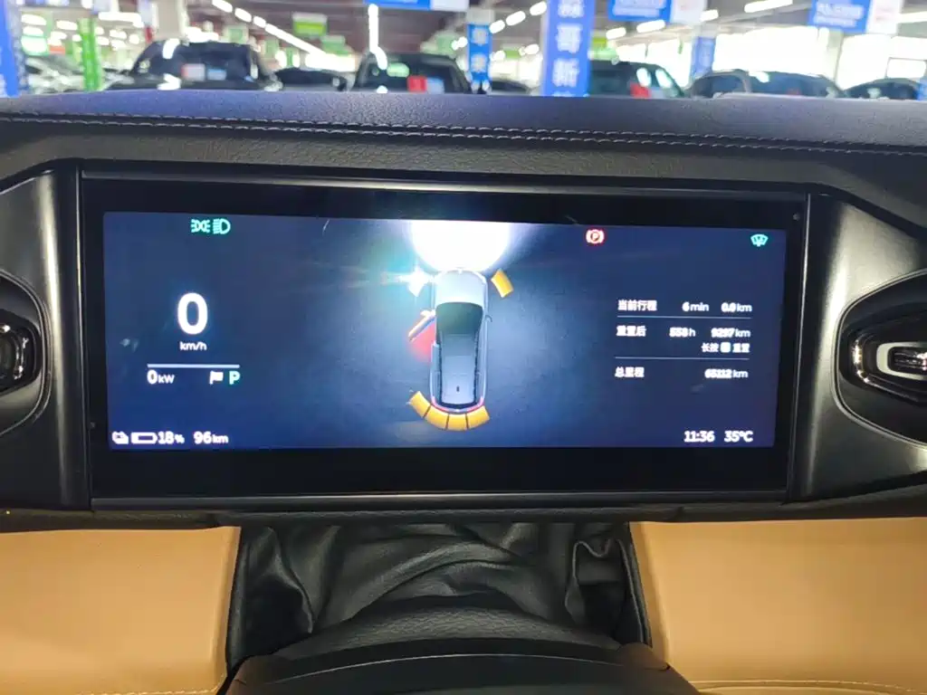 NIO ES8 — миниатюра 12