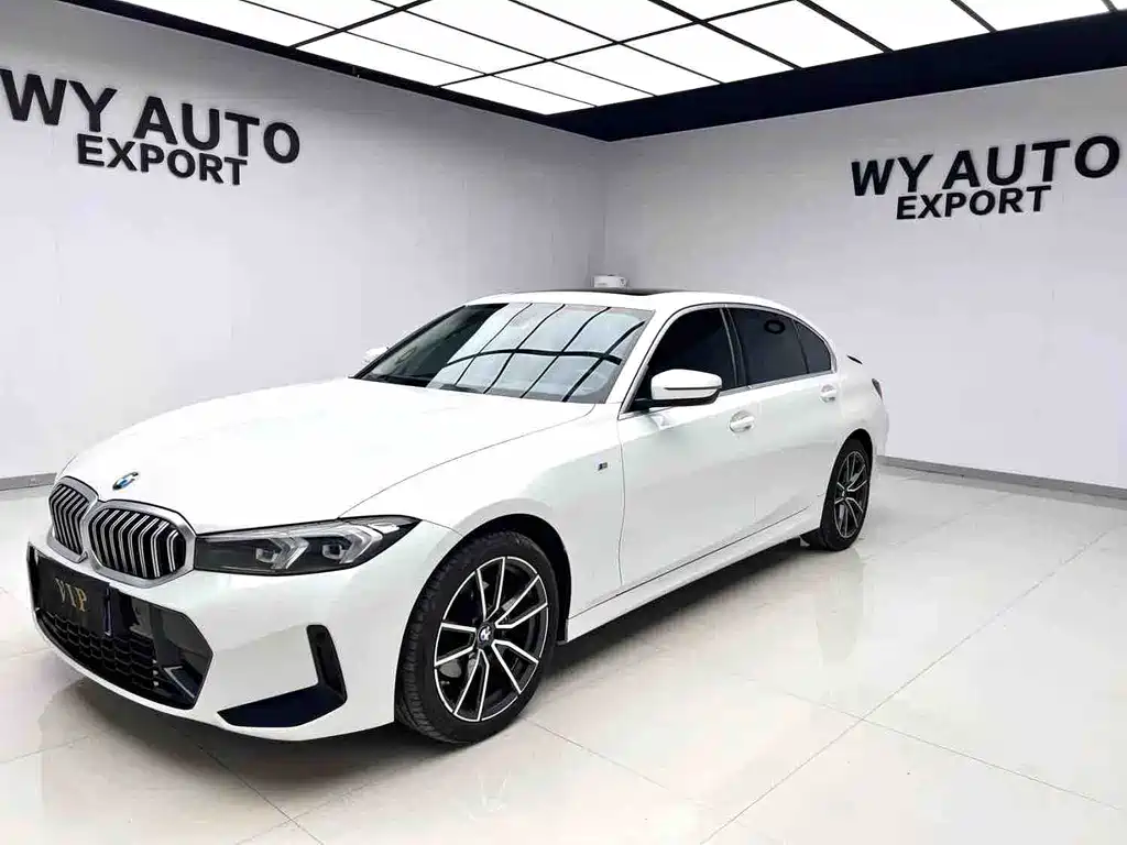 BMW 3 Series 2023