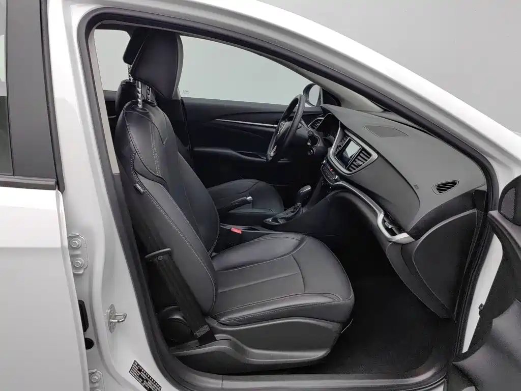 Buick Excelle — миниатюра 23