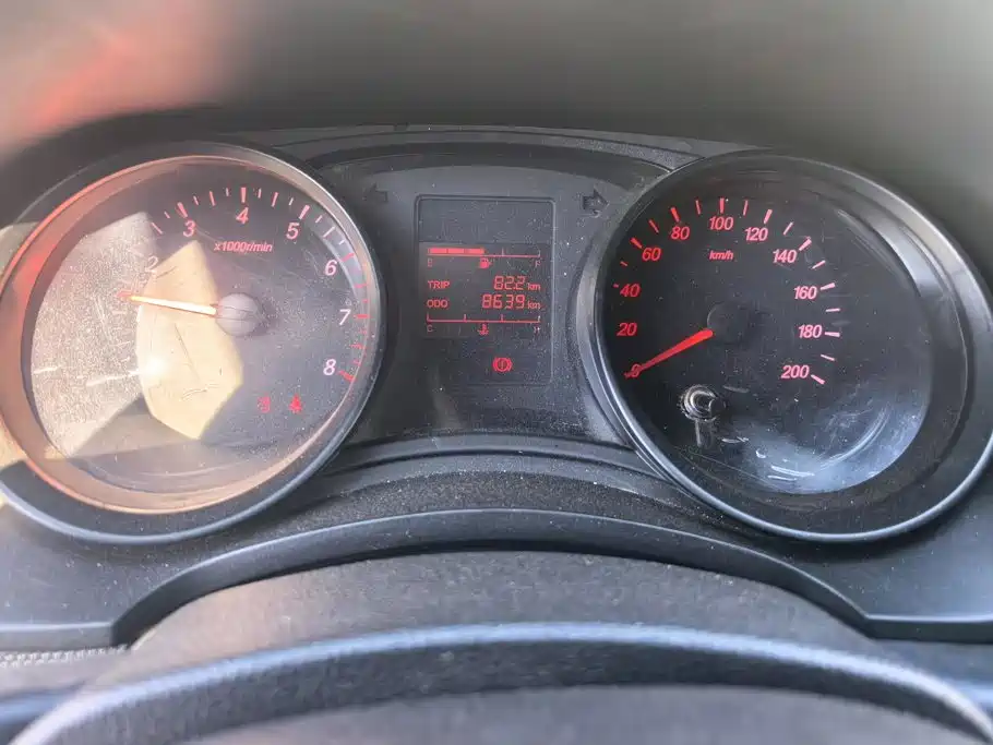 Wuling Hongguang — миниатюра 14