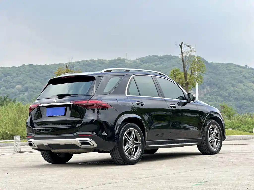 Mercedes-Benz GLE (Import) — миниатюра 6
