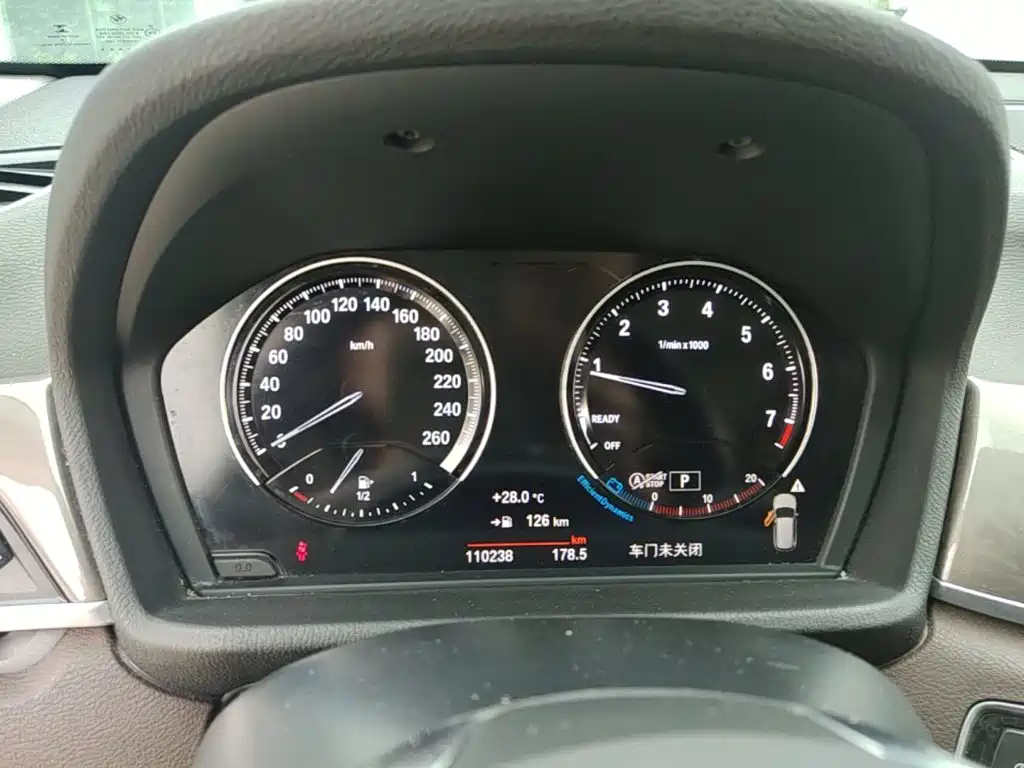 BMW X1 — миниатюра 8