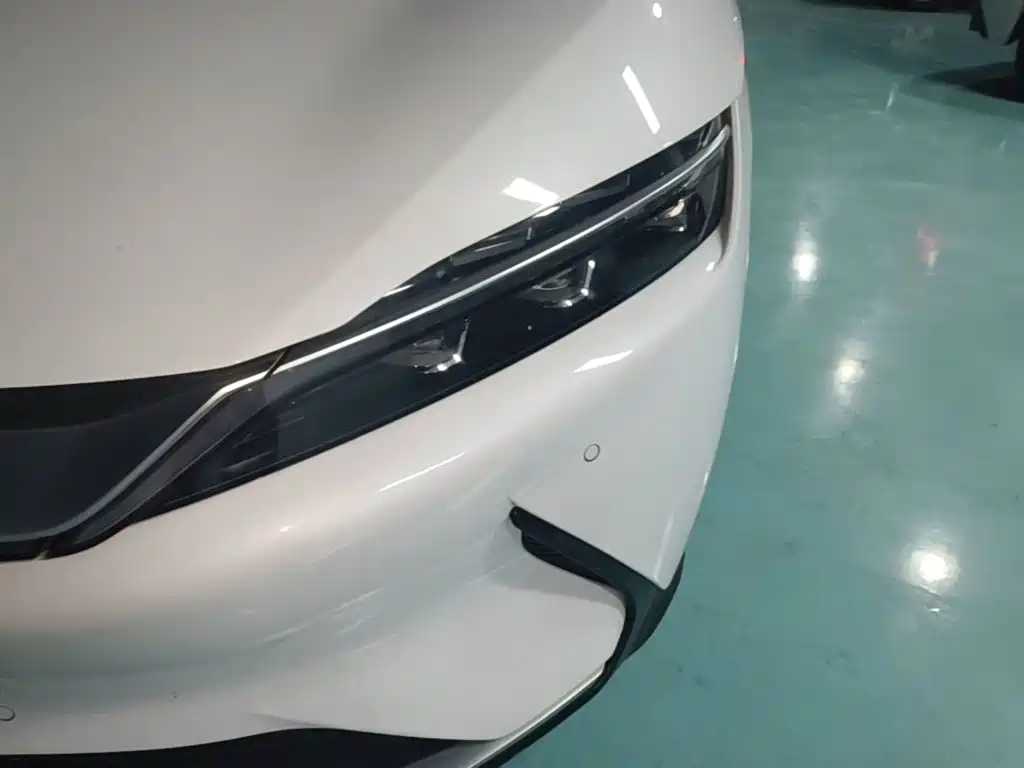 BYD Han — миниатюра 24