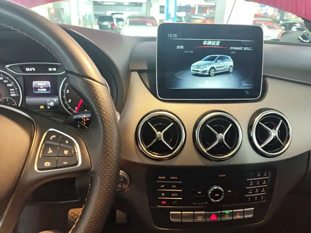 Mercedes-Benz B-Class — миниатюра 13