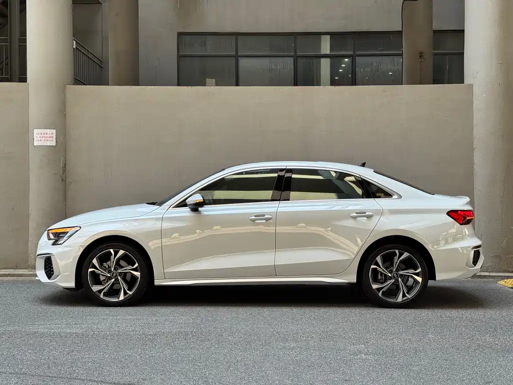 Audi A3 — миниатюра 3
