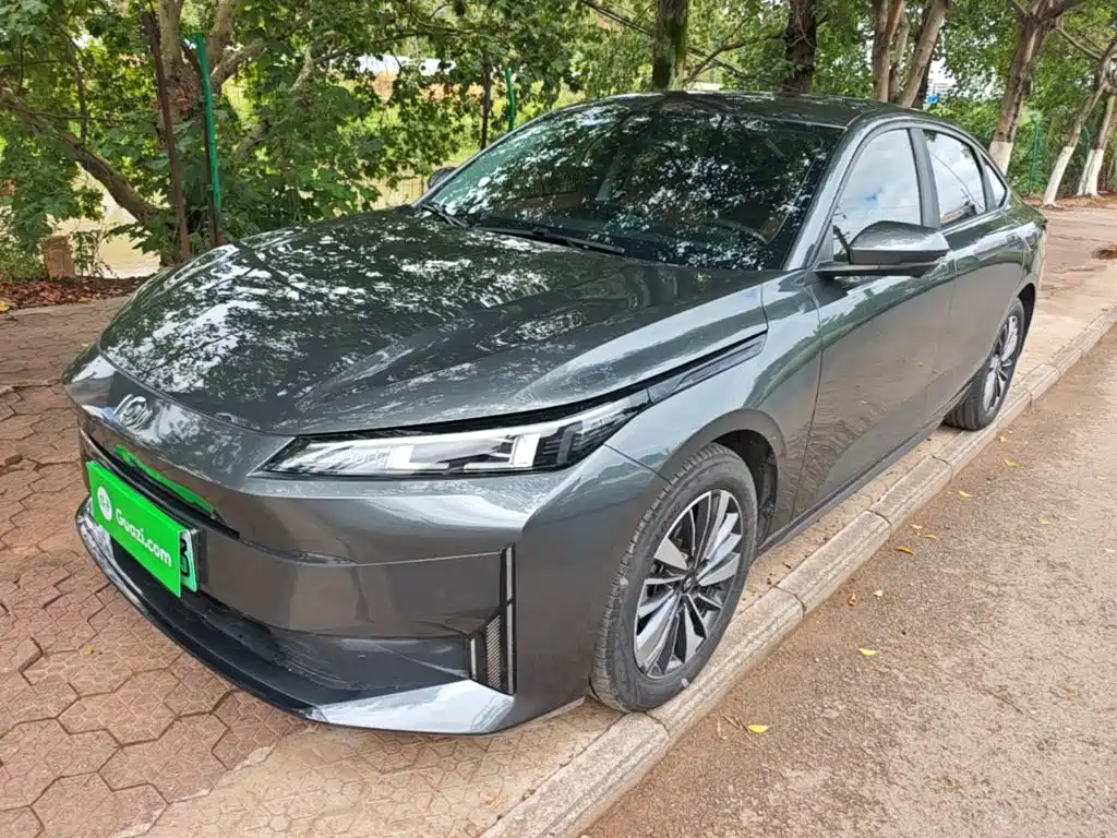 Qiyuan 长安启源A05经典 — миниатюра 2