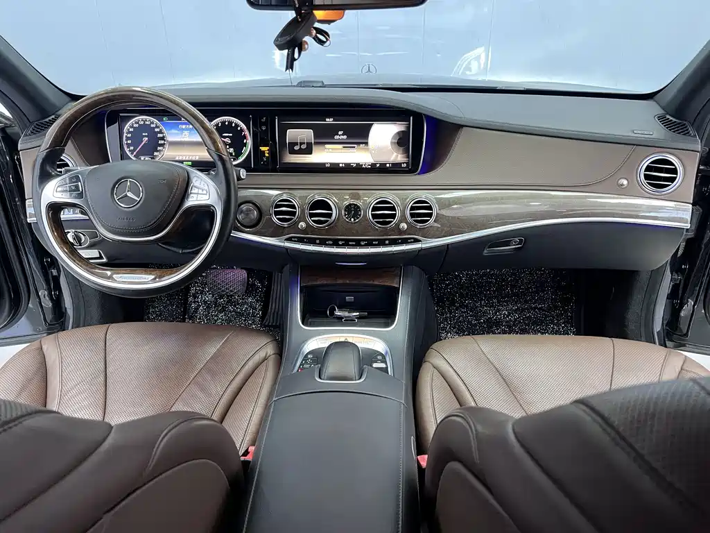 Mercedes-Benz S-Class — миниатюра 9