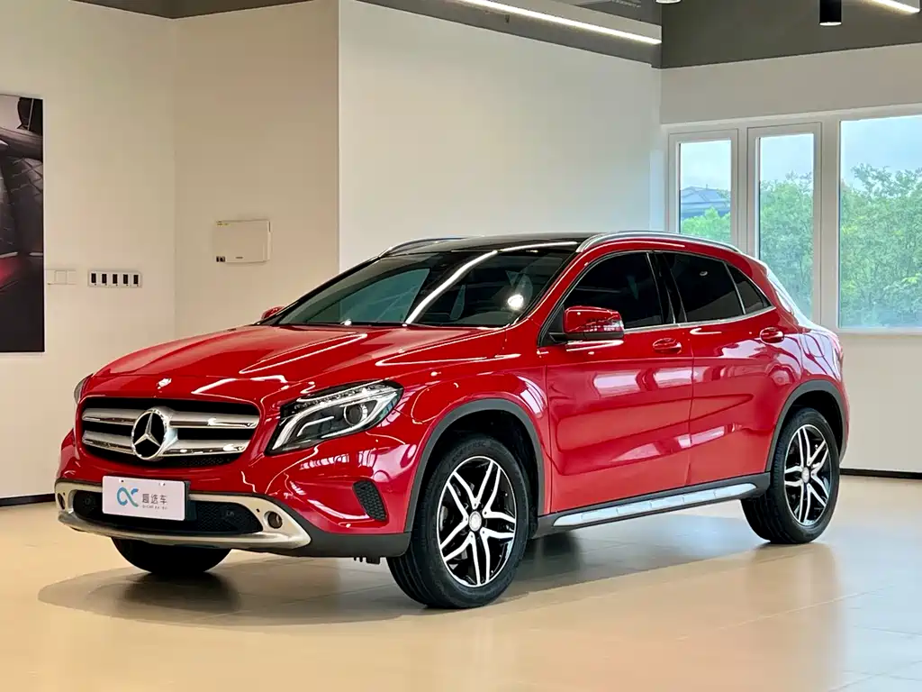 Mercedes-Benz GLA 2016