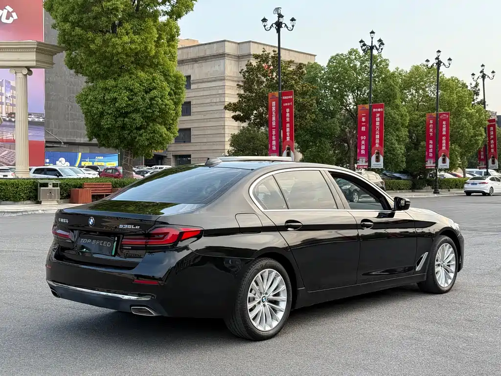 BMW 5 Series 5 2021 535Le Luxury