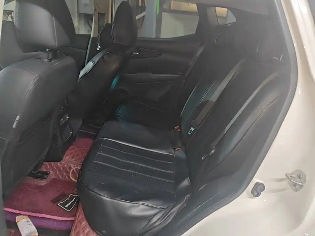 Nissan Qashqai — миниатюра 17