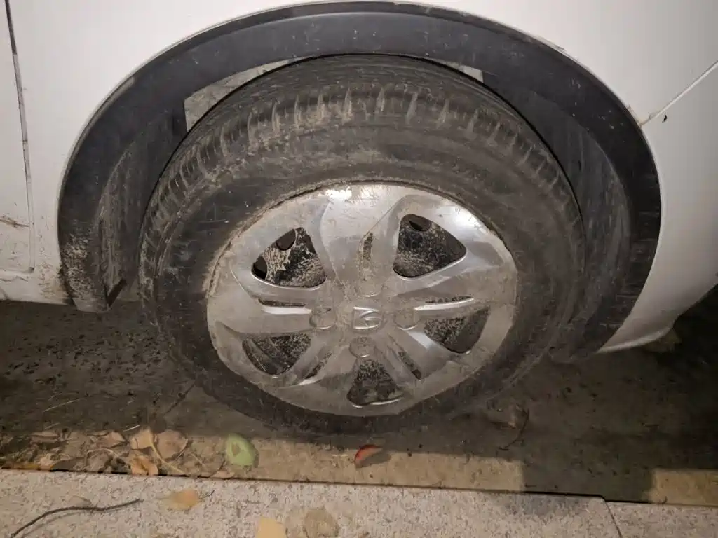 Baojun 310W — миниатюра 24