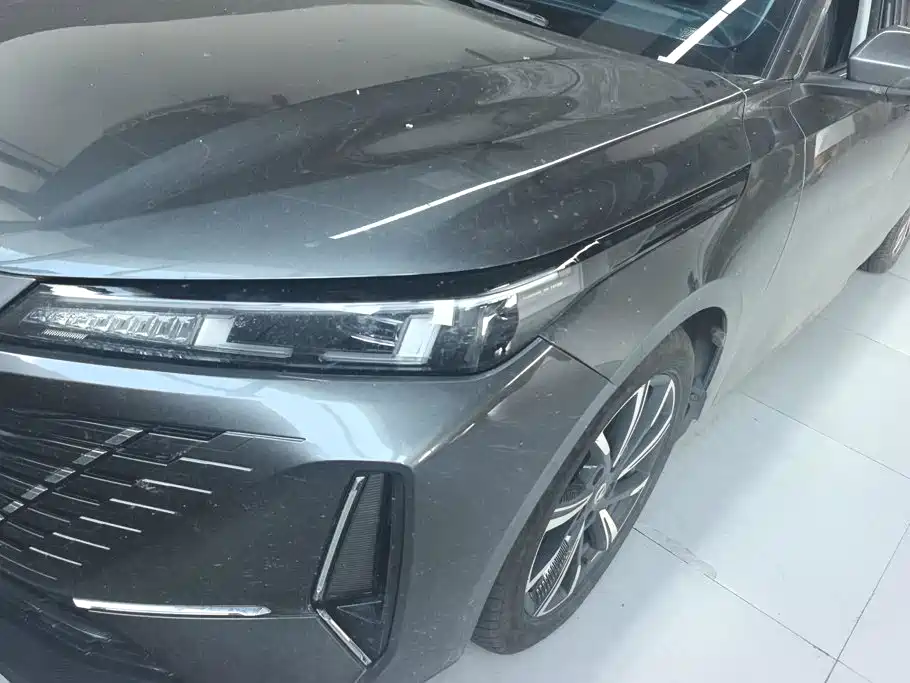Changan Eado — миниатюра 5