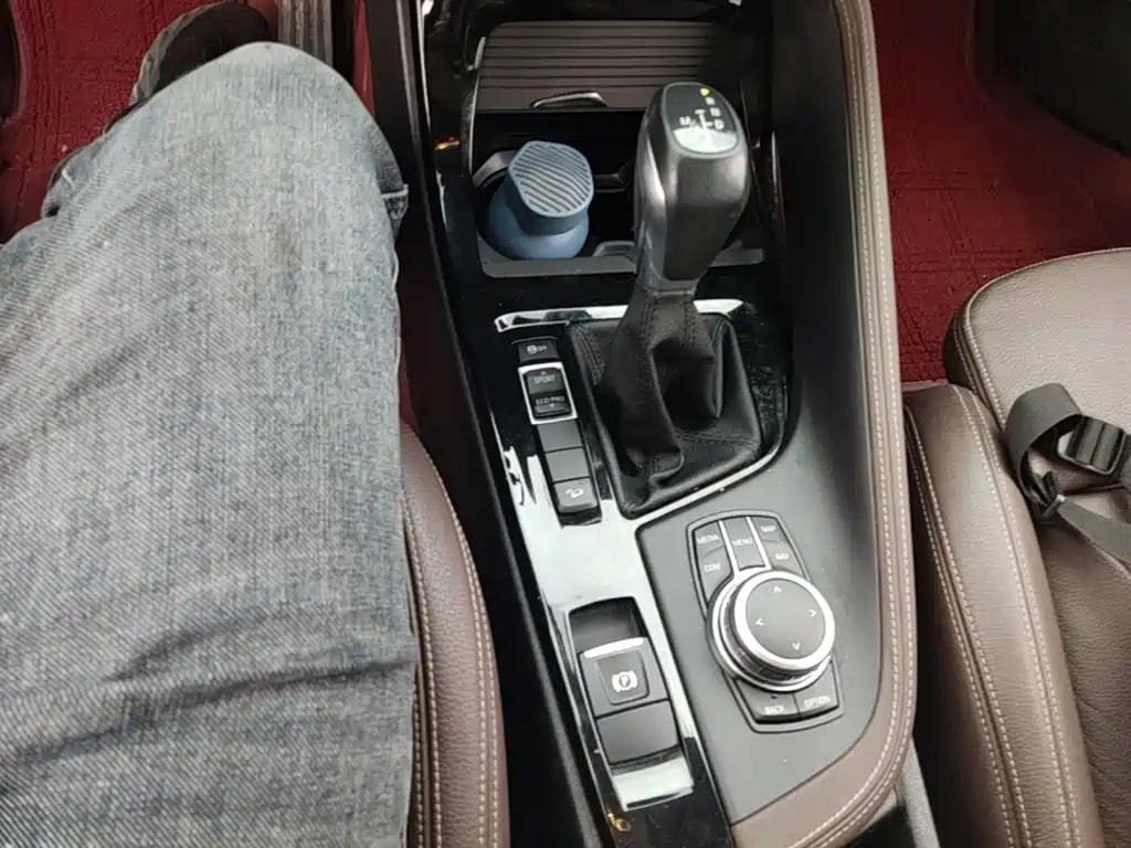 BMW X1 — миниатюра 10