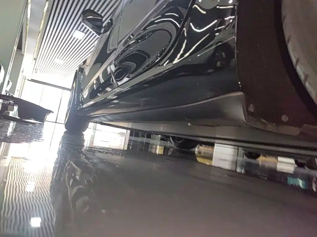 Tesla Model 3 — миниатюра 22