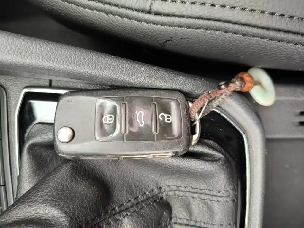 Volkswagen Jetta — миниатюра 9