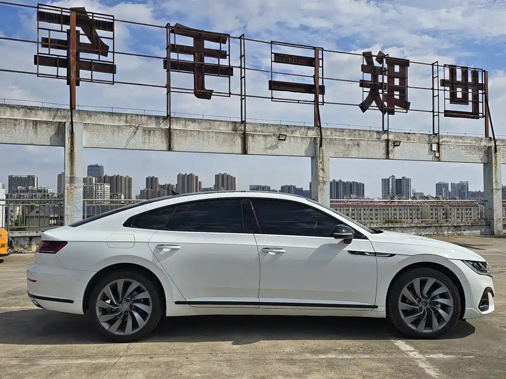 Volkswagen FAW - Passat CC CC 2024 380TSI