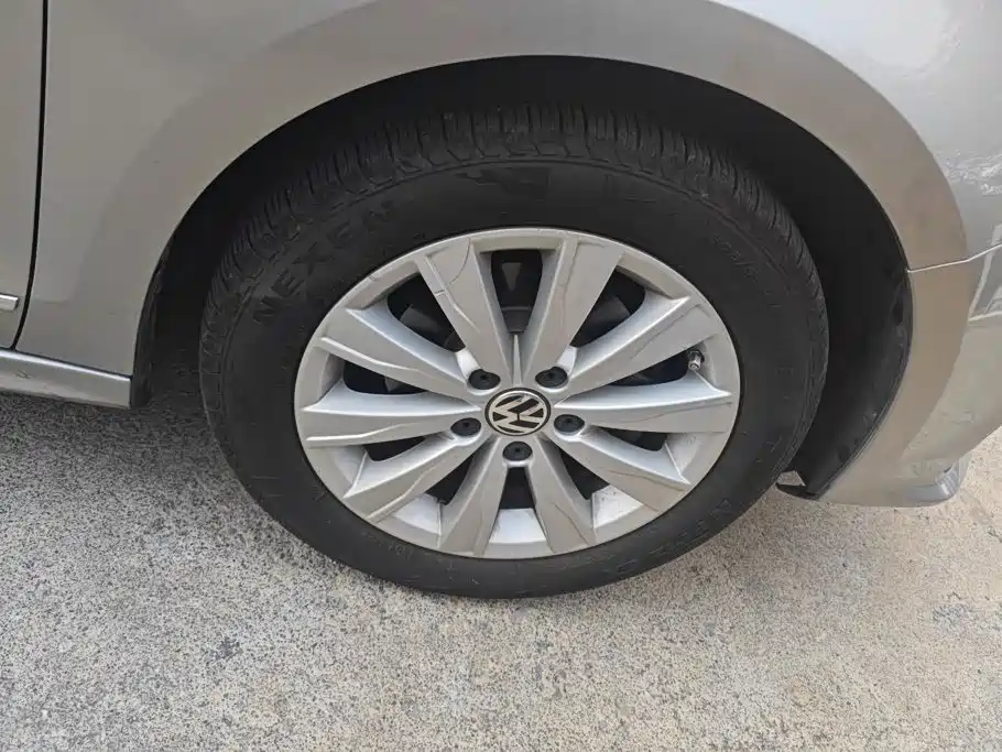 Volkswagen Sagitar — миниатюра 6