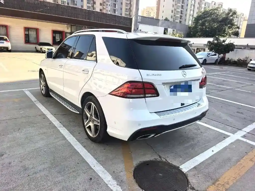 Mercedes-Benz GLE (Import) — миниатюра 3