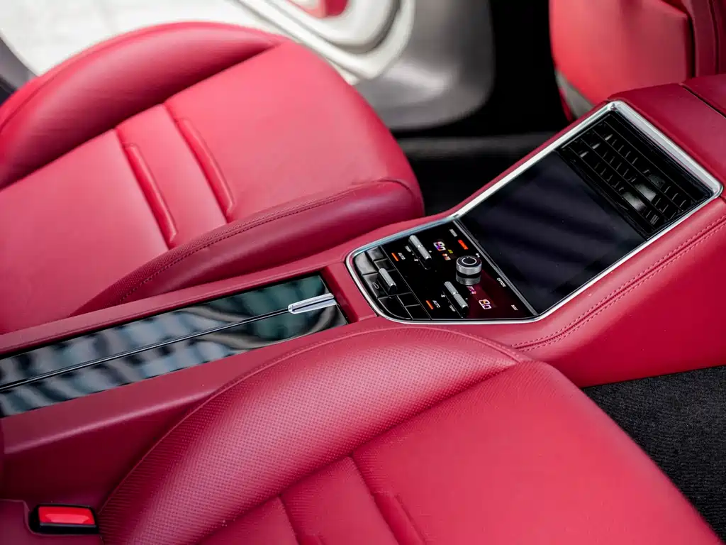 Porsche Panamera — миниатюра 18