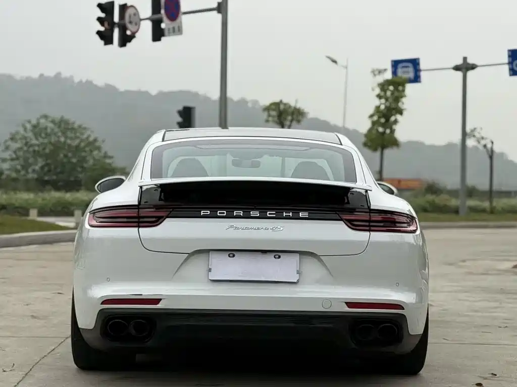 Porsche Panamera 2019 Panamera 4 Executive Long Wheelbase 2.9T