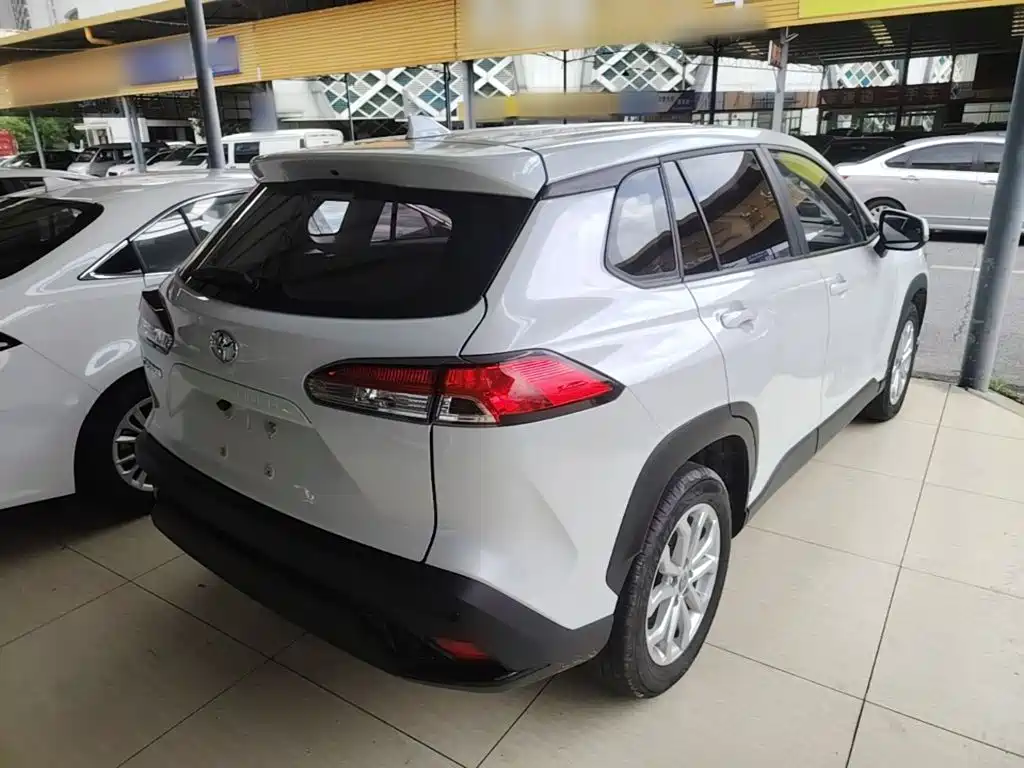 Toyota Frontlander — миниатюра 7