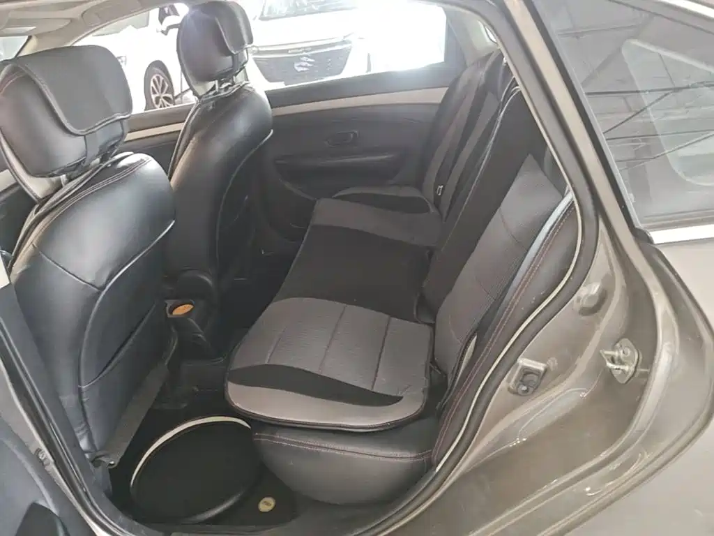 Nissan Sylphy — миниатюра 24