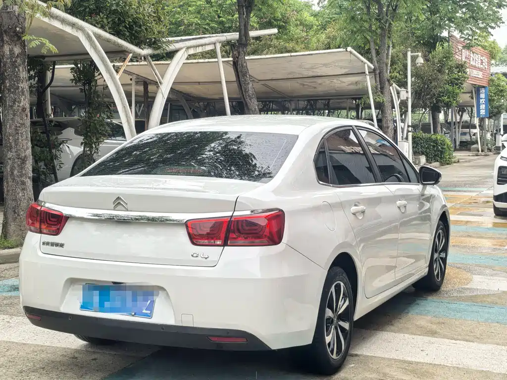 Citroen C4 — миниатюра 4