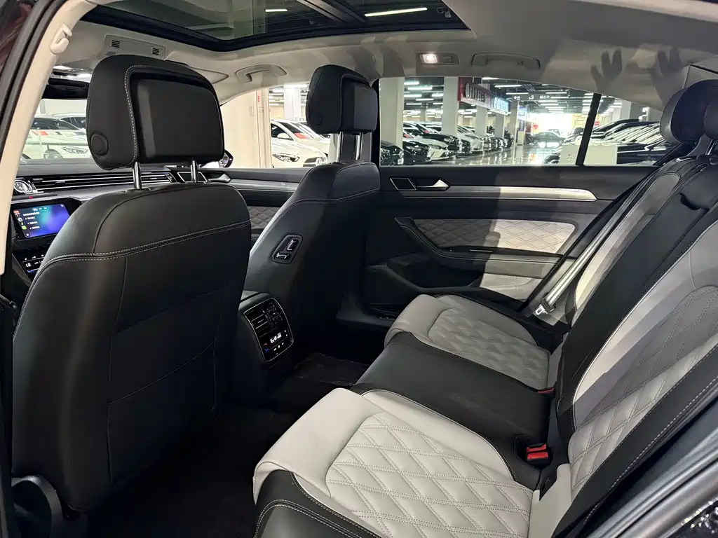 Volkswagen Magotan — миниатюра 6