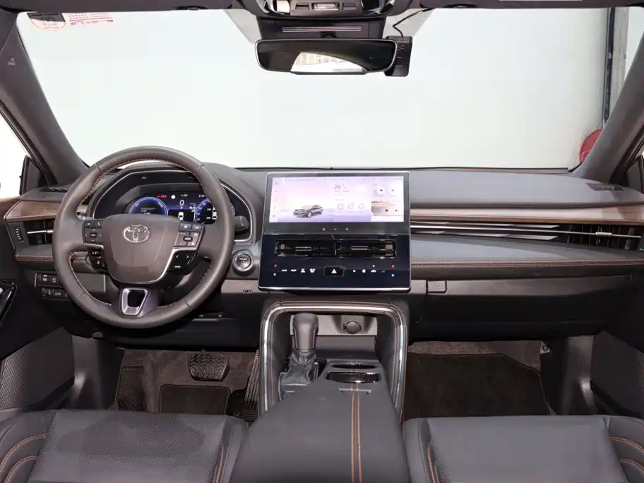 Toyota Avalon — миниатюра 12