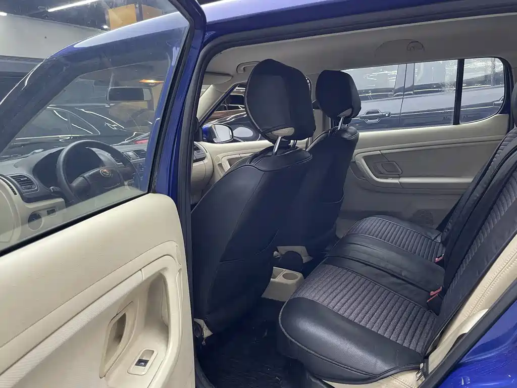 Skoda Fabia 2012 1.4L MT