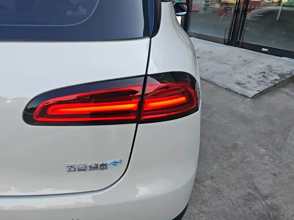 Wuling Bingo PLUS — миниатюра 8
