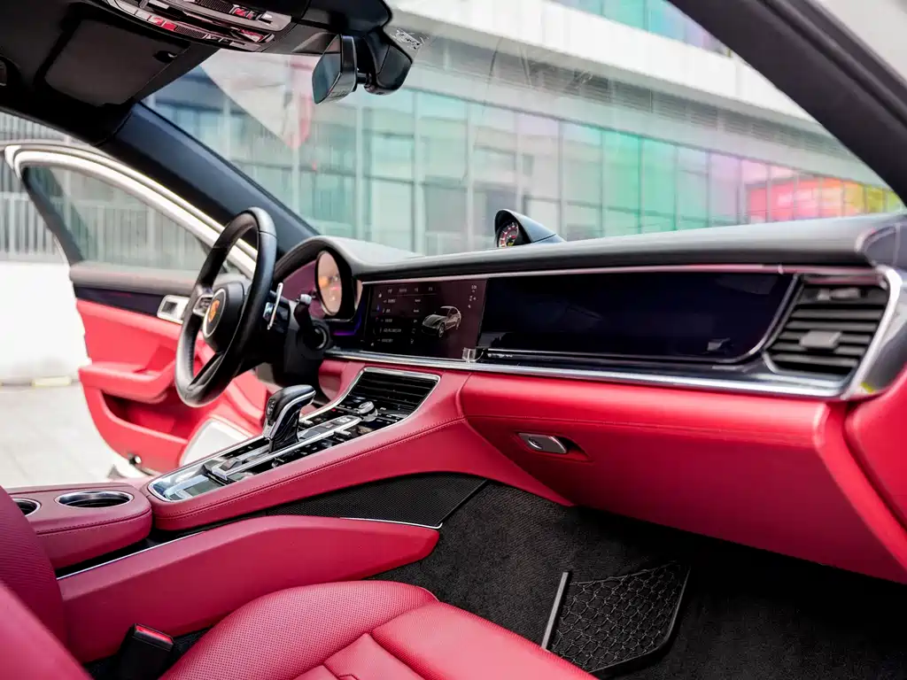 Porsche Panamera — миниатюра 10