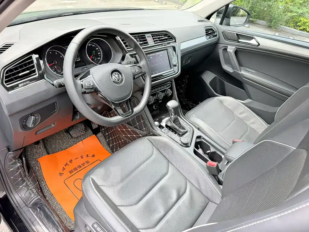 Volkswagen Tiguan L — миниатюра 4