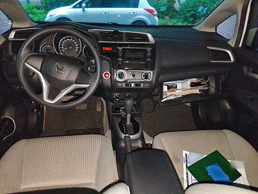 Honda Fit — миниатюра 5