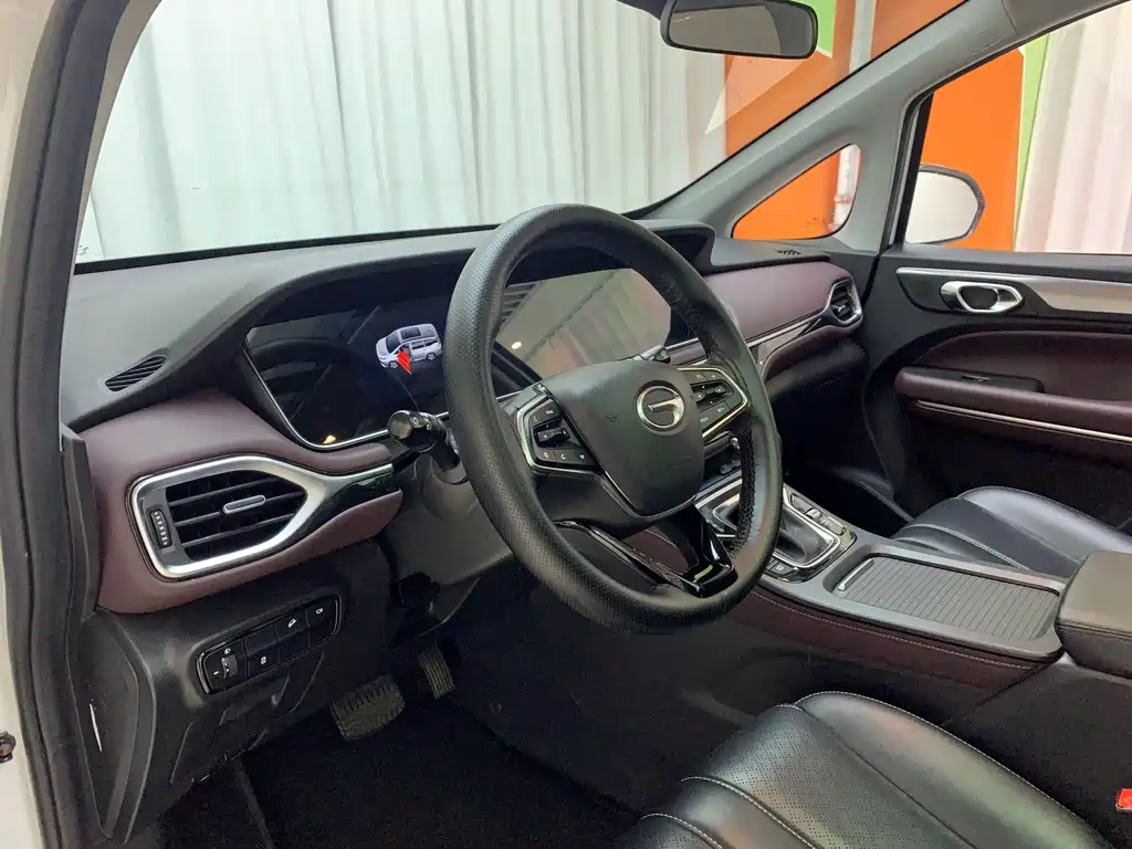 GAC Motor Trumpchi M6 — миниатюра 7