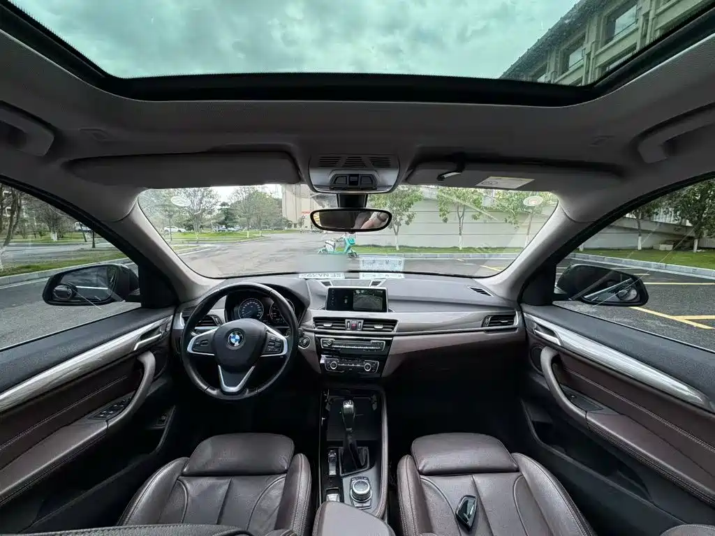 BMW X1 — миниатюра 10