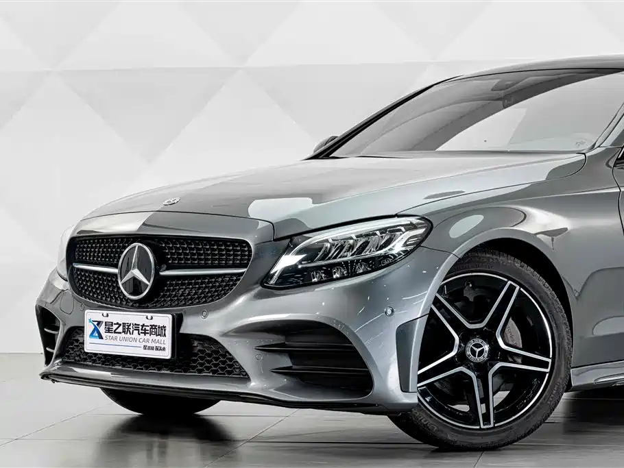 Mercedes-Benz C-Class (Import) — миниатюра 3
