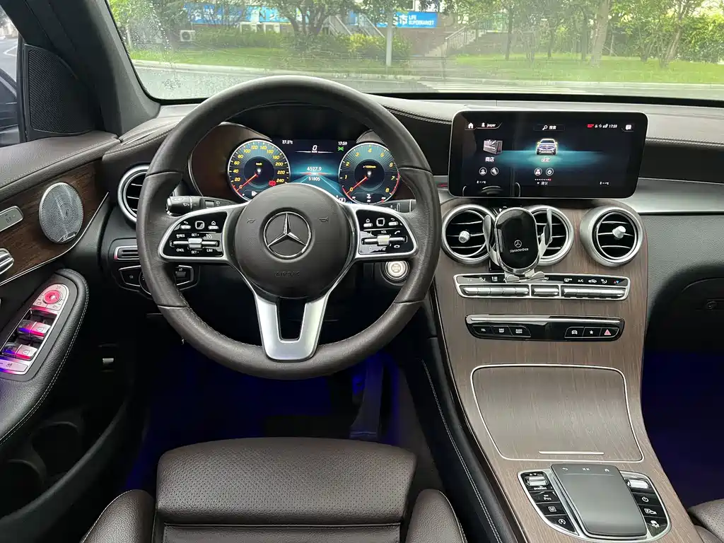 Mercedes-Benz GLC 2021 GLC 300 L 4MATIC