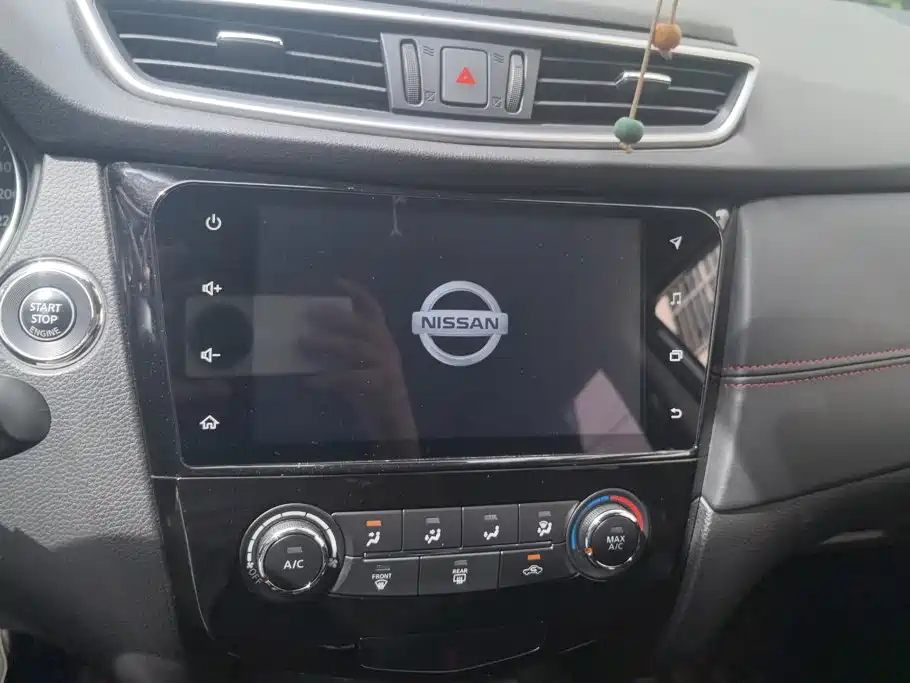 Nissan Qashqai — миниатюра 13