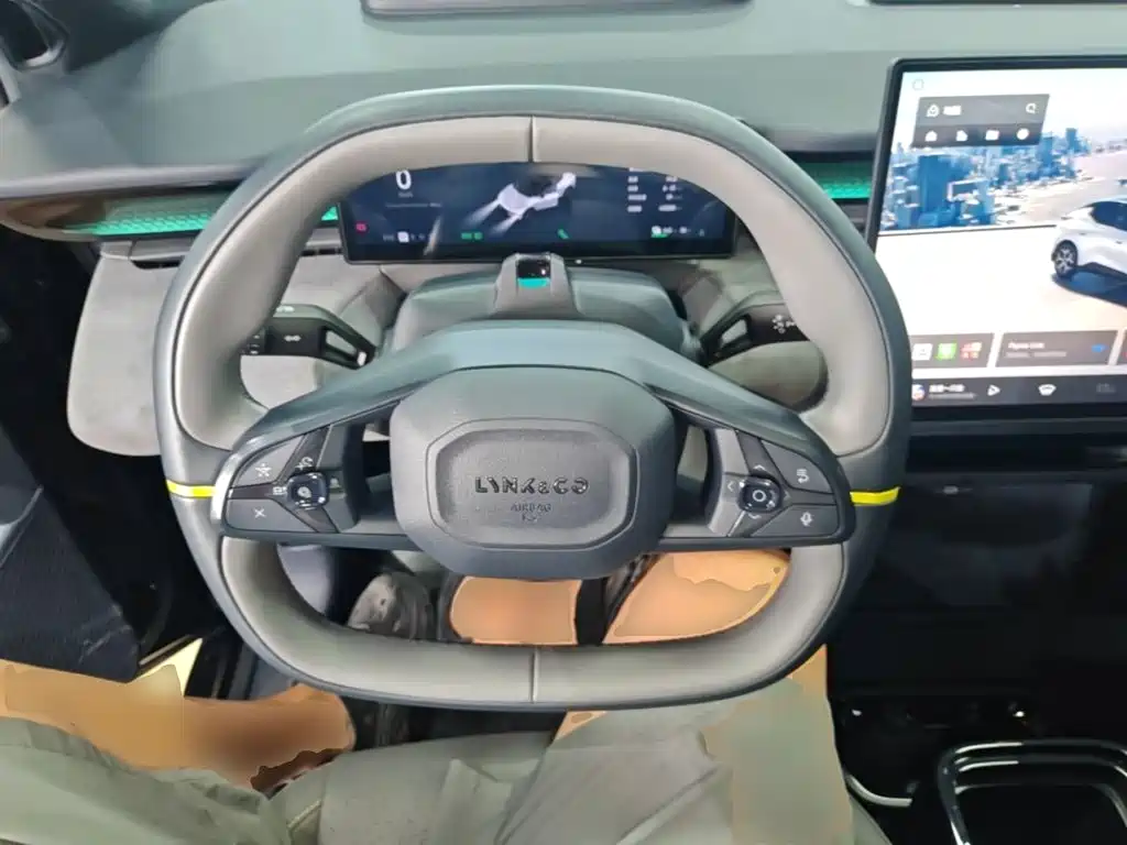 Lynk & Co Z20 — миниатюра 11