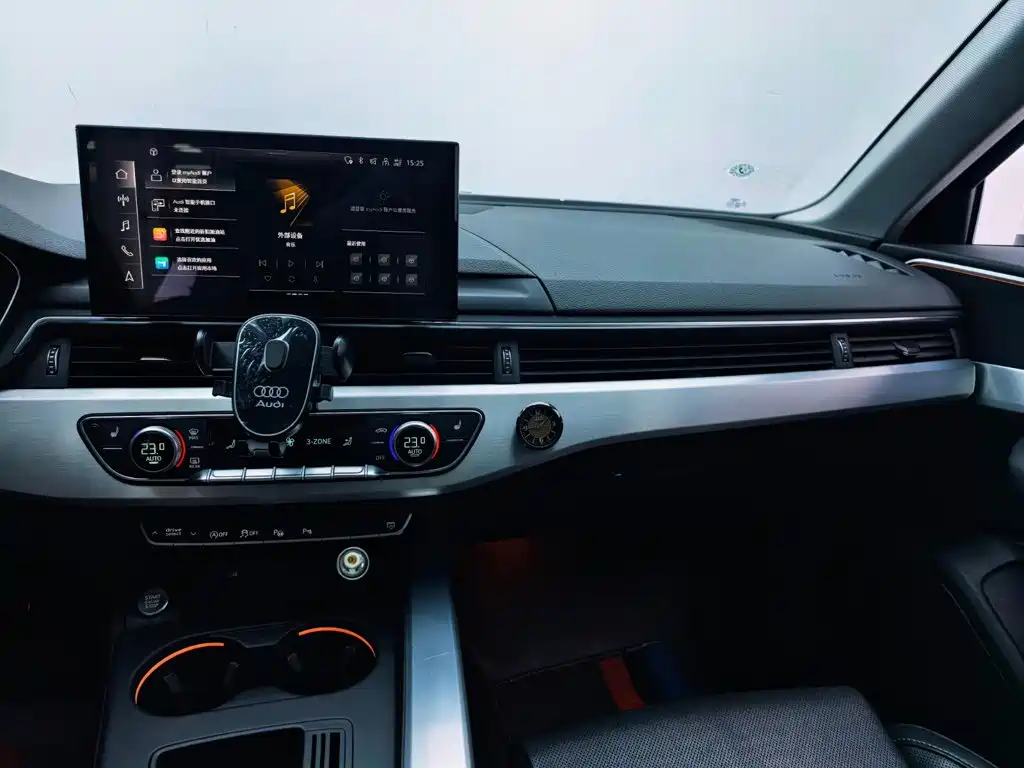 Audi A4L — миниатюра 17