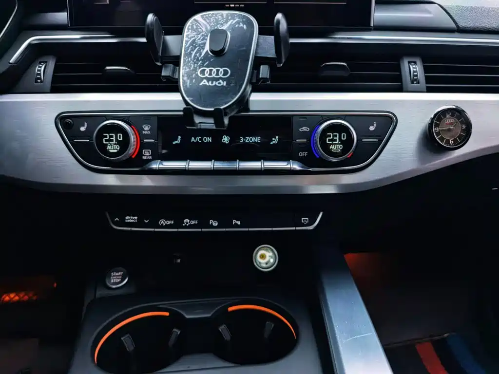 Audi A4L — миниатюра 15