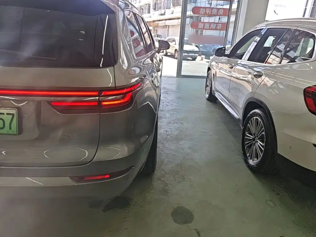 Li Auto Li ONE — миниатюра 8