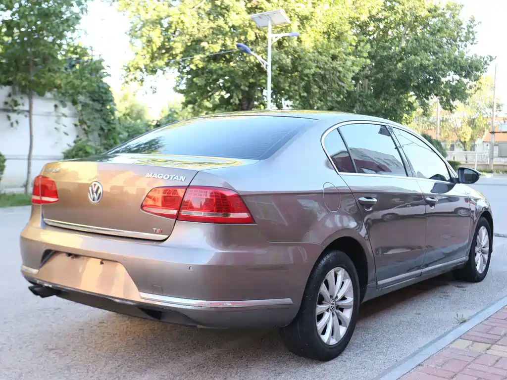 Volkswagen Magotan — миниатюра 4