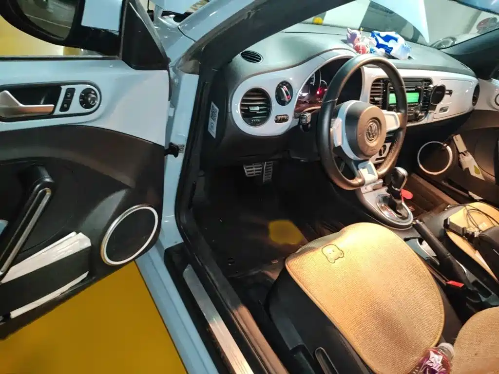 Volkswagen Beetle — миниатюра 14