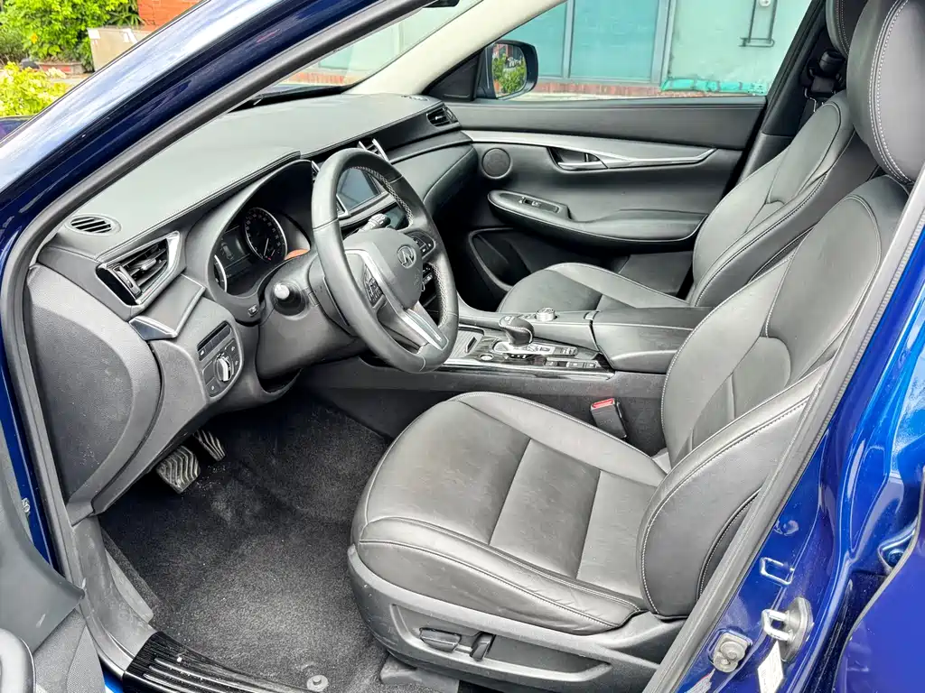 Infiniti QX50 — миниатюра 6